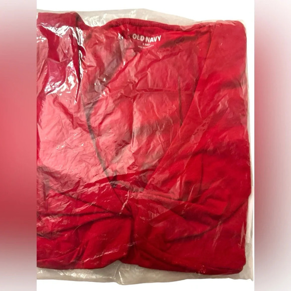 NWT Old Navy Fitted Twist Front Top, Short Sleeved, Robbie Red, Small Tall - Picture 9 of 9